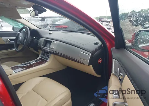 2013 Jaguar Xf V6 Sc из США, поврежденный, VIN SAJWA0E78D8S65741